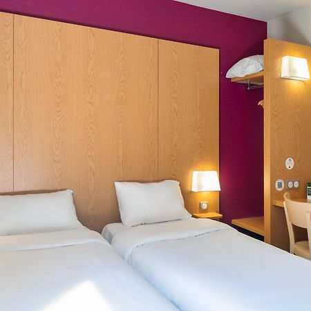 B&B Hotel Lyon Caluire Cite Internationale Exterior photo