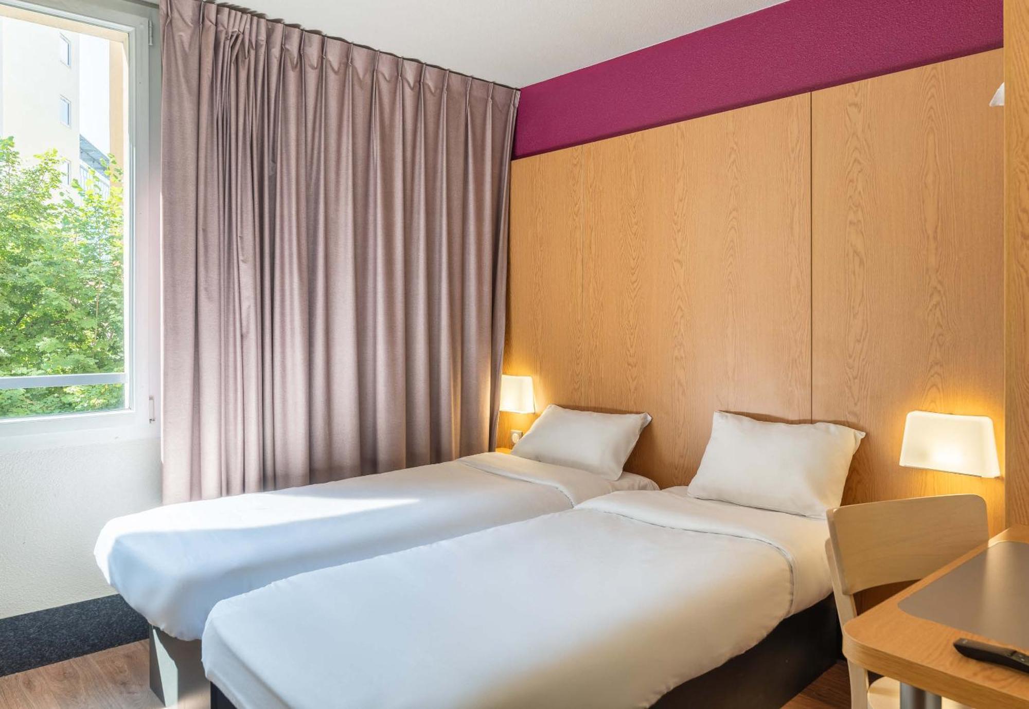 B&B Hotel Lyon Caluire Cite Internationale Exterior photo