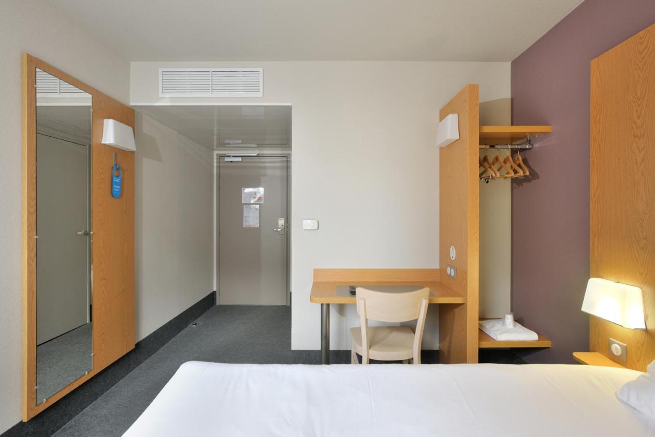 B&B Hotel Lyon Caluire Cite Internationale Exterior photo